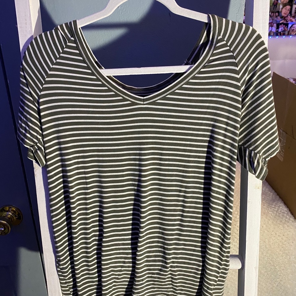 2 striped american eagle shirts